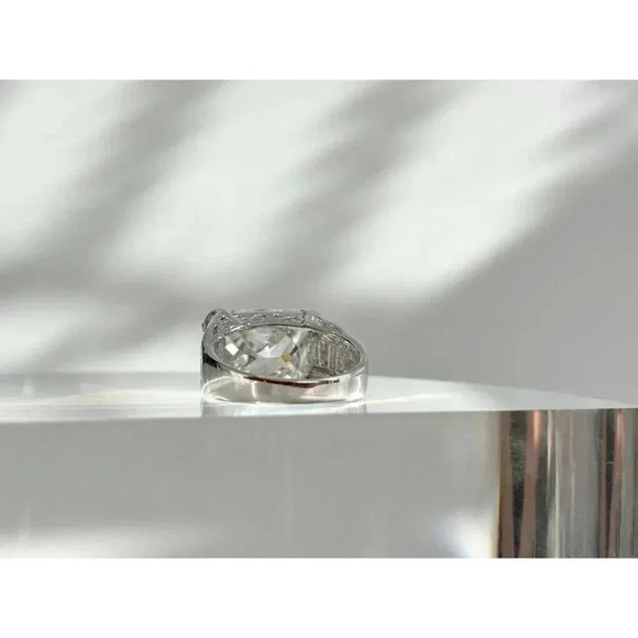 Sterling Silver Emerald & Baguette Cut Cubic Zirconia Vintage Ring - sz 8.25 - Picture 5 of 10